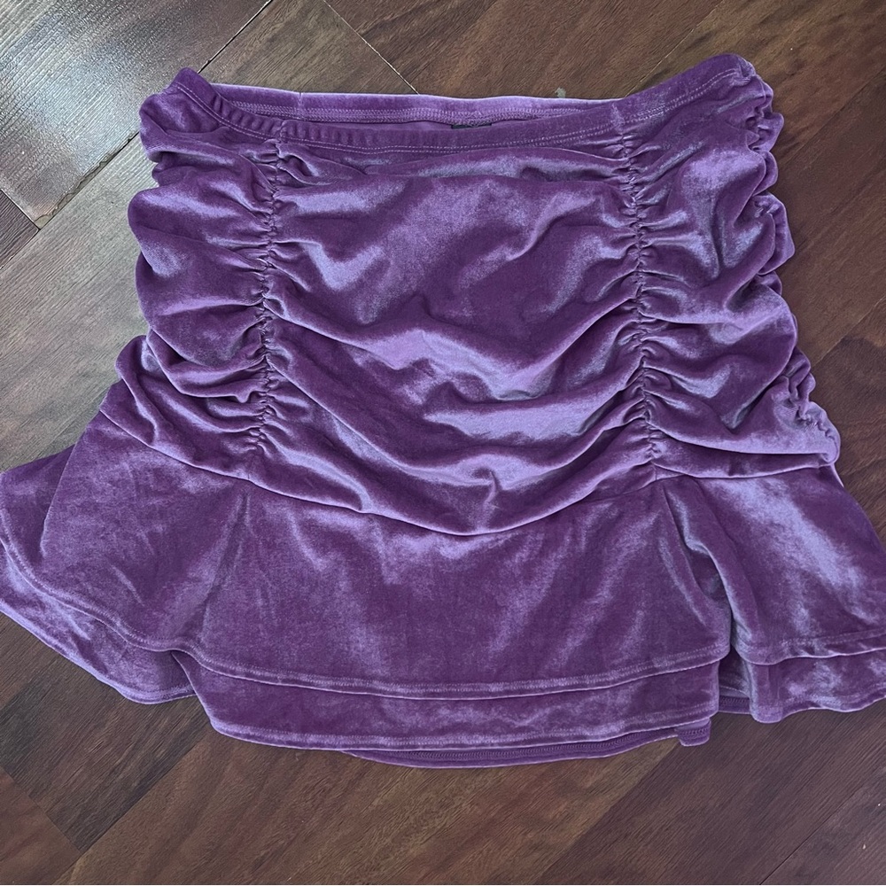 Wild Fable purple velvet ruffle skirt with elastic waistband